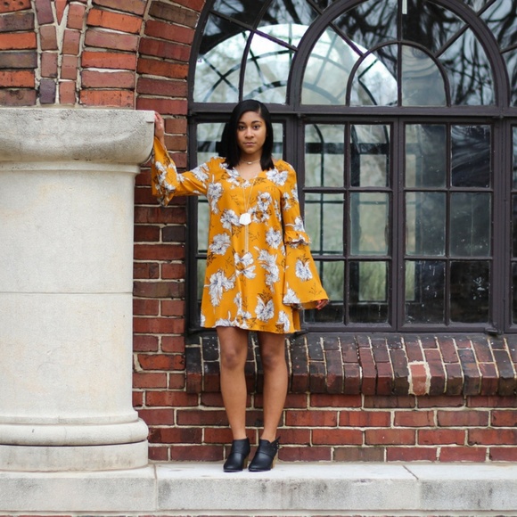 ❌SOLD OUT❌ Floral Print Mustard Bell Sleeve Dress - Picture 4 of 4